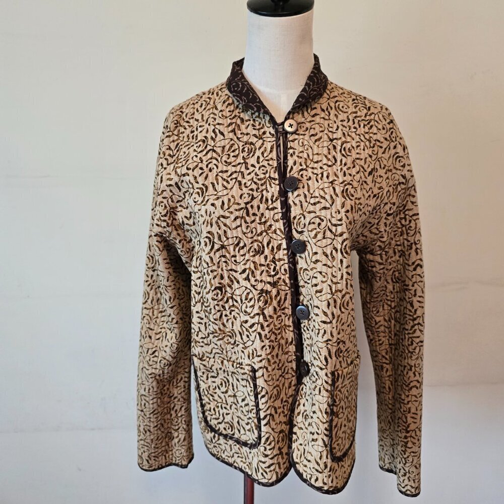 Reversible Quilted Jacket in Cream & Brown - Picture 11 of 16